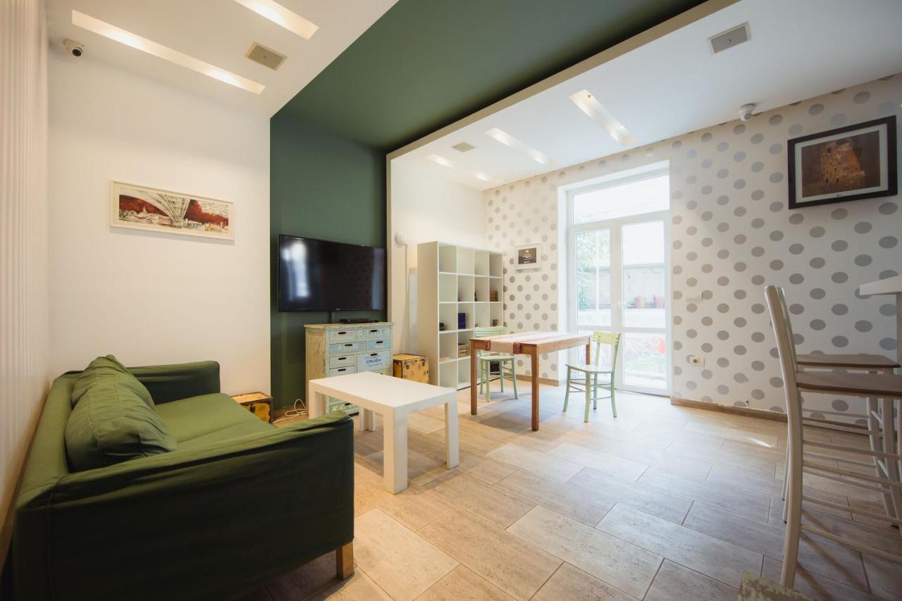 Hostel Bongo Βελιγράδι Εξωτερικό φωτογραφία