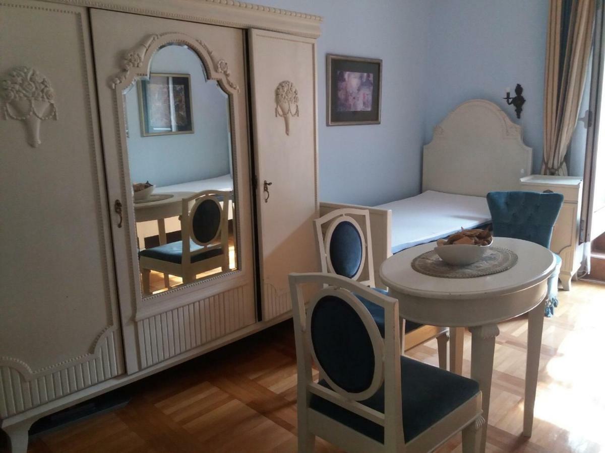 Hostel Bongo Βελιγράδι Εξωτερικό φωτογραφία